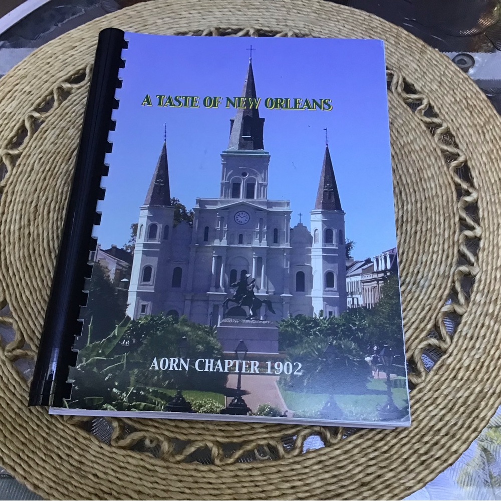 Three Early 2000’s Spiral-Bound Recipe Books, Never Used! - Picture 4 of 16